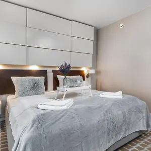 Marine Deluxe With Apartament Kołobrzeg